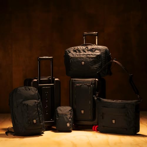 Topo Designs Global Pro Tech Case - color: Black