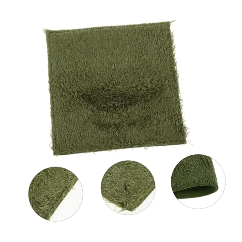 Reptile Carpet Mat for Tortoises and Snakes Washable Terrarium Liner Moisture Retaining Faux Grass Bedding for Reptile Habitats and Enclosures - size: 20.00X20.00X0.50CM