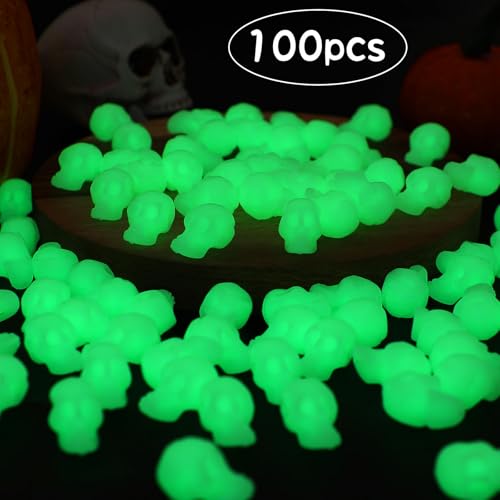CCINEE 100Pcs Glow in The Dark Mini Skull Heads Miniature Figurines - Plastic Halloween Decorations for DIY Crafts, Home Prank Props, Party Favors