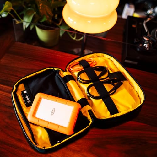 Topo Designs Global Pro Tech Case - color: Dark Pine